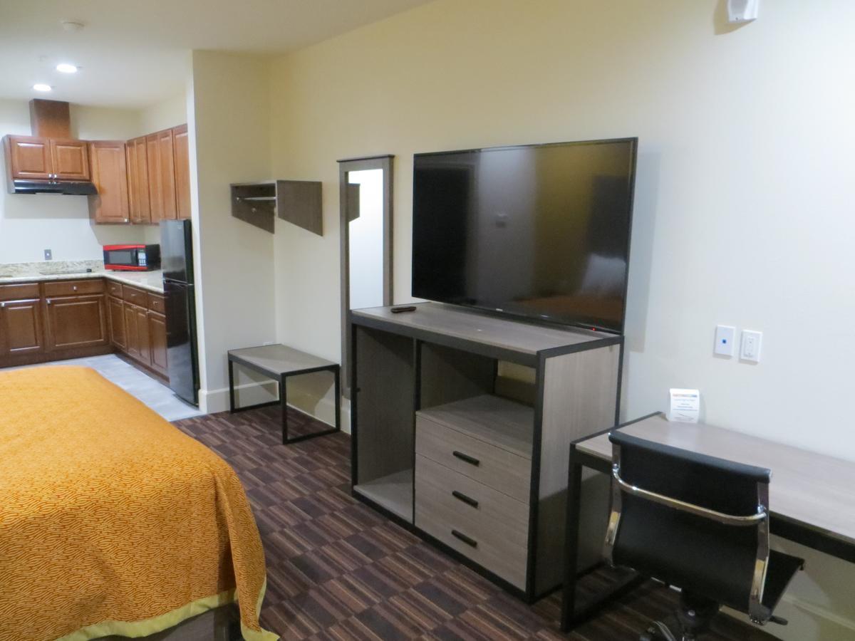 Scottish Inn And Suites Кейти Экстерьер фото